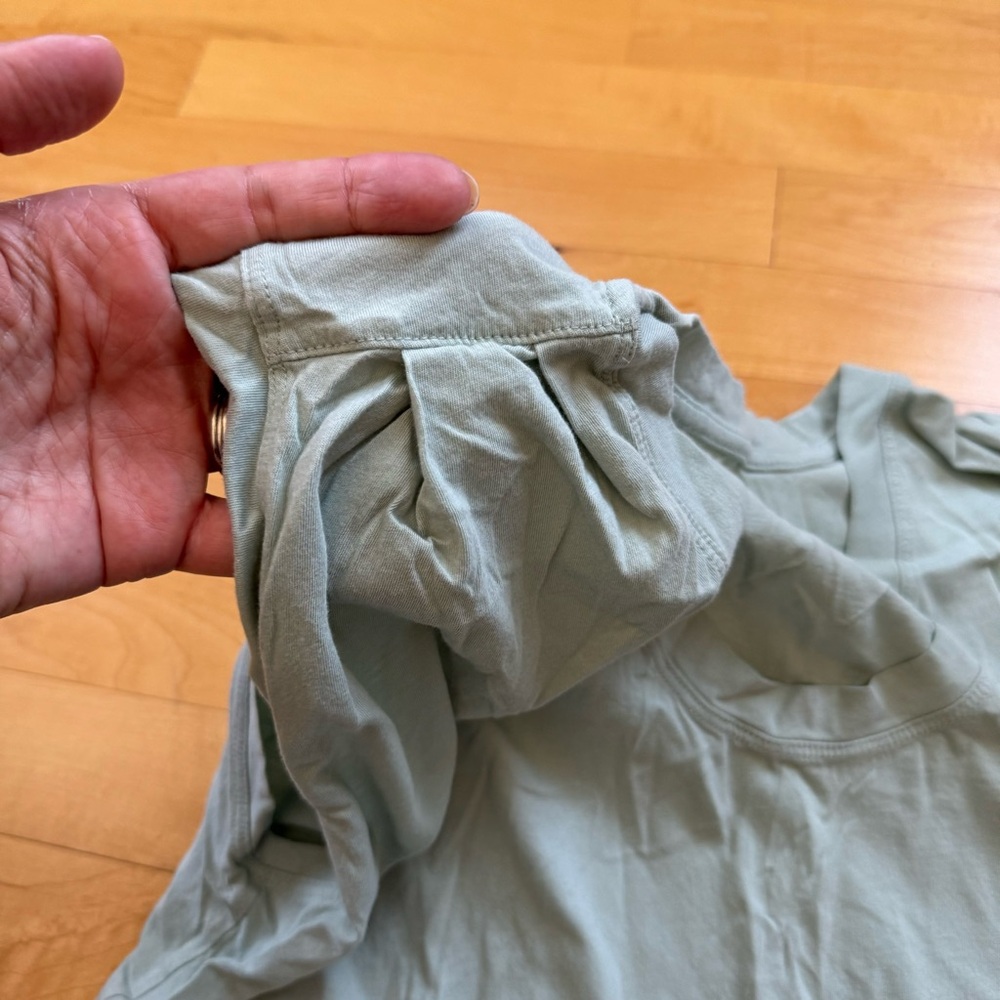 Pale Green loft sleeveless top. - Picture 4 of 6